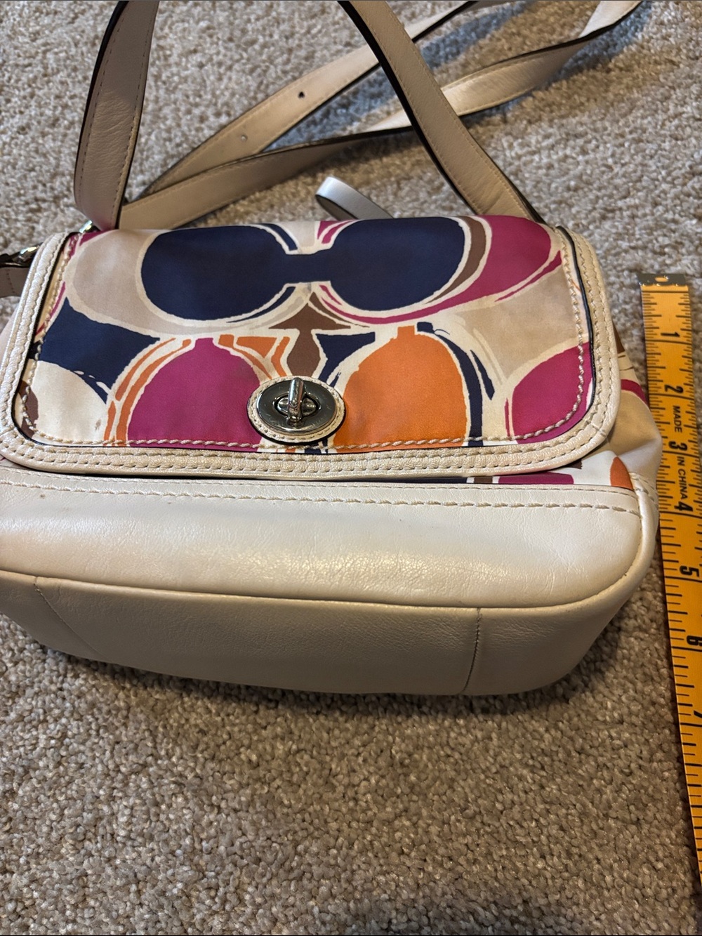 Coach - Picture 2 of 5